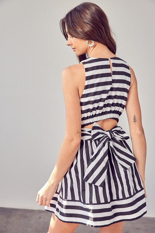 Front Cross Back Tie Dress Dress