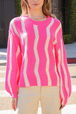 WAVE STRIPE PATTERN SWEATER Sweater