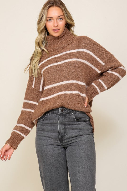 Turtle Neck Pinstripe Sweater Brown/White M Sweater