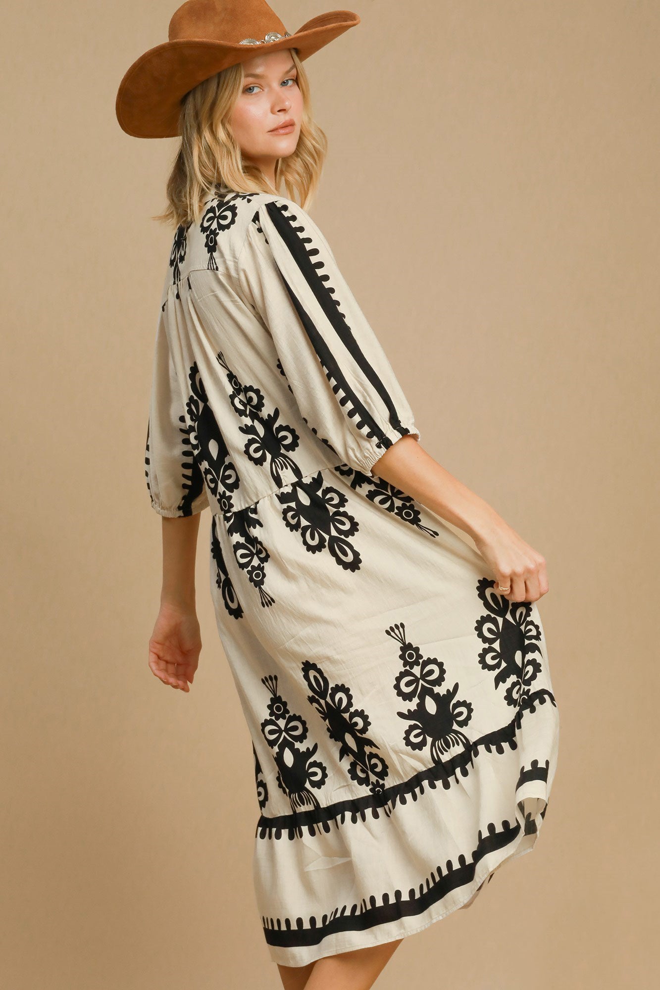 Umgee Printed Notched Midi Dress – capsulewardrobeshop