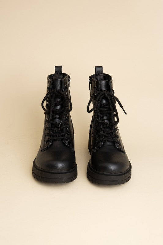 Epsom Lace-Up Boots Boots