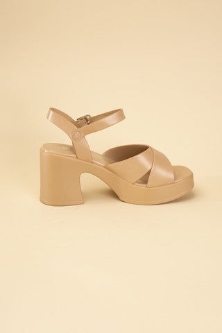 TOUCH-S CRISSCROSS SANDAL HEELS