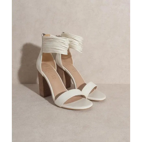 OASIS SOCIETY Blair - Thick Ankle Strap Block Heel WHITE Heels